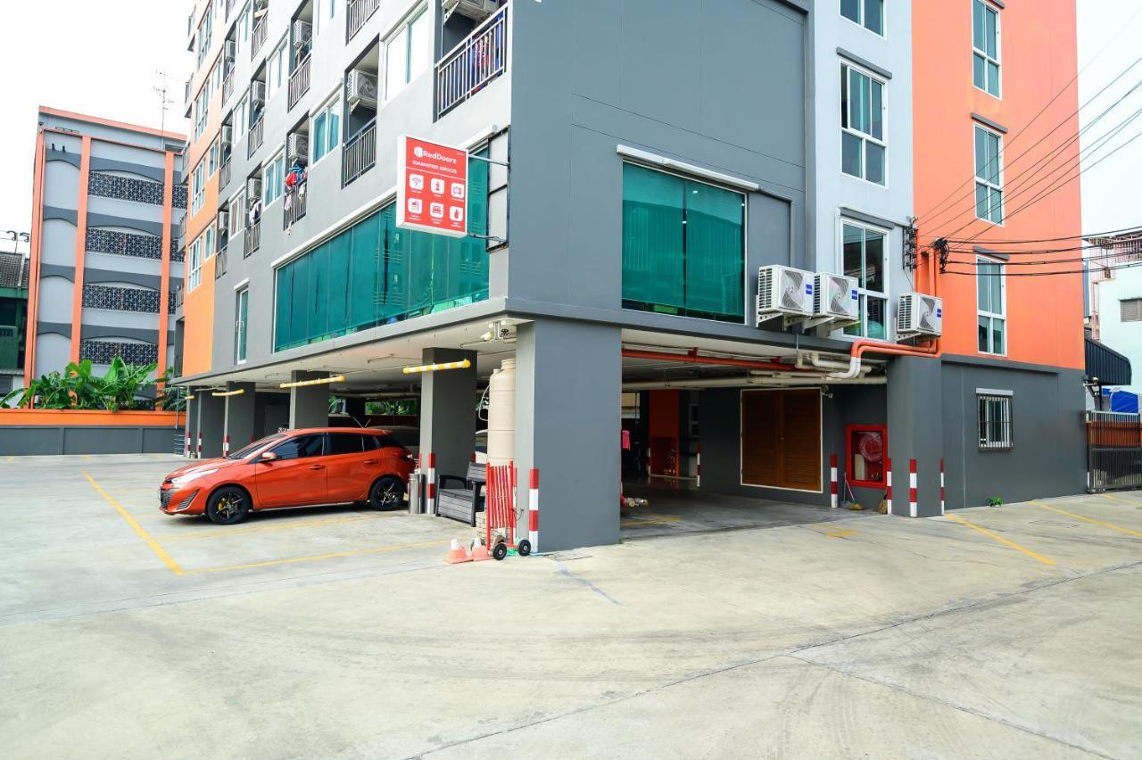 The Living Block Hotel Bangkok Kültér fotó